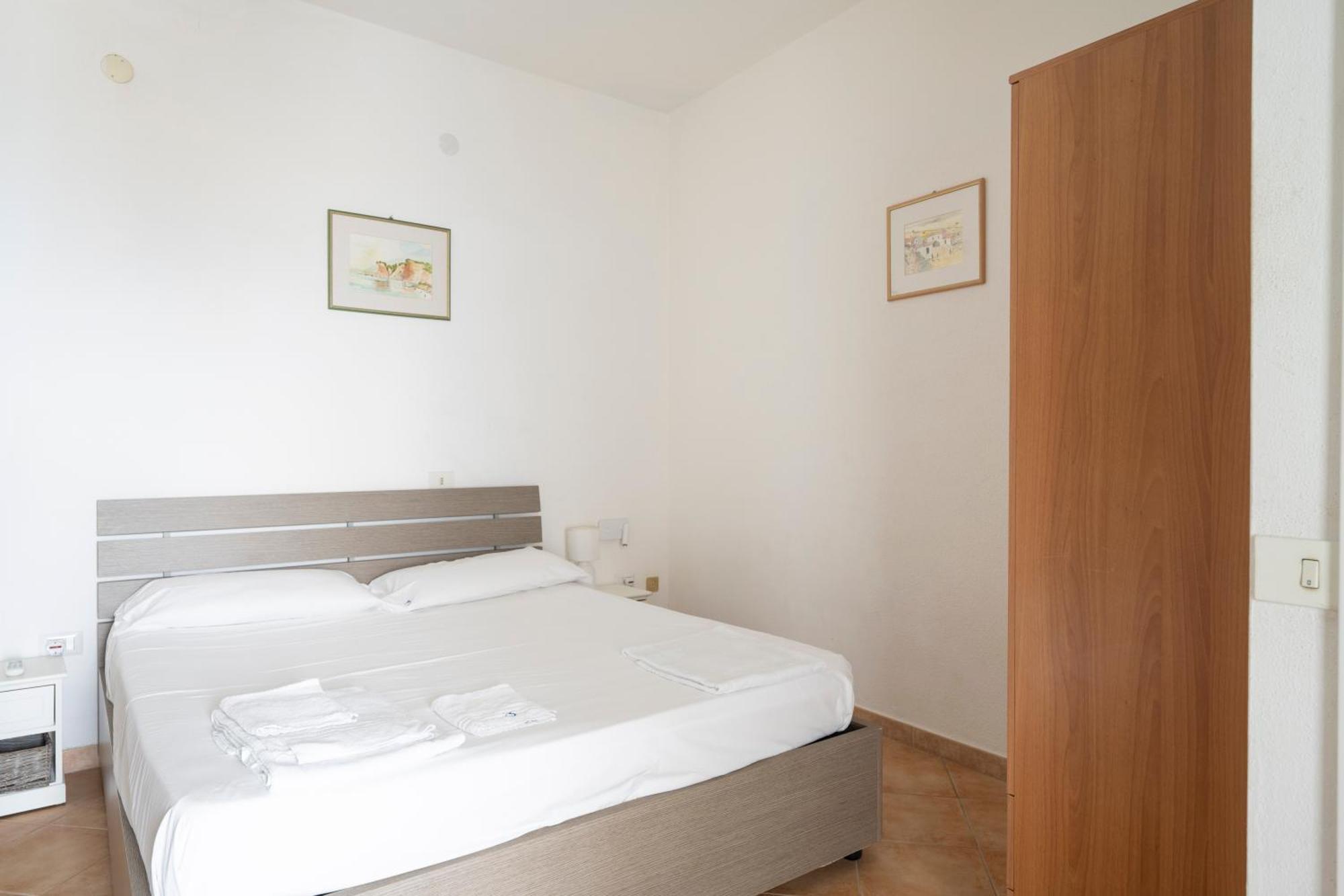 Seaview House Cala Gonone Apartment Phòng bức ảnh